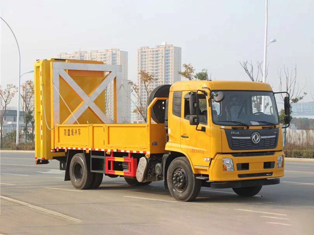 東風(fēng)天錦防撞緩沖車